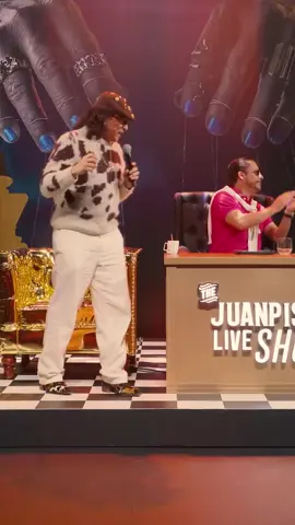 Rompimos  suavemente durante el show de @Juanpis González en 4 KantoZ #elviscrespo #suavemente #juanpisgonzalez #viral #colombia 