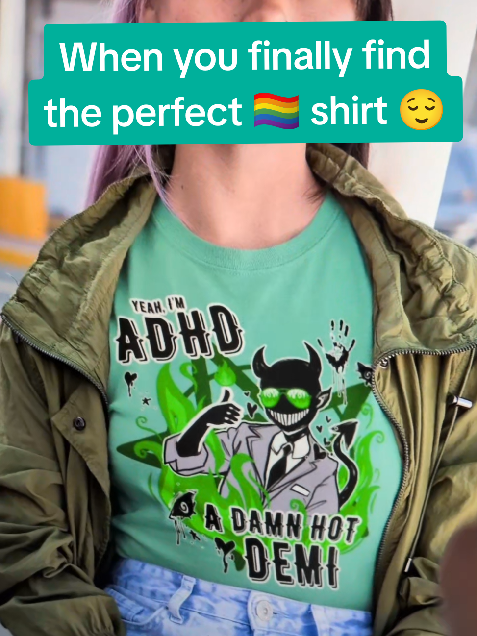 Yes this shirt is for demiromantics with ADHD! 🤭 I also have one for demisexuals, demigirls, and demiboys! Have you ever found a pride shirt that made you feel this way?? #demisexual #demiromantic #adhd #demigirl #aromantic 