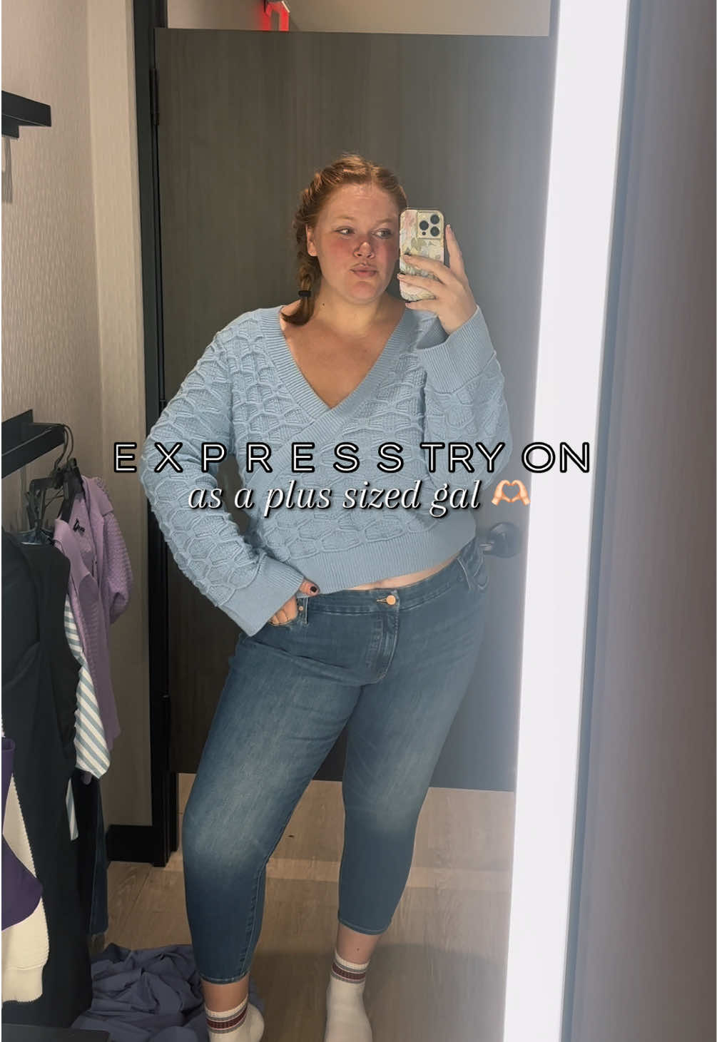 can it be fall PLS I want SWEATERS #tryon #plussizetryon #sweaterweather #express #fittingroom 