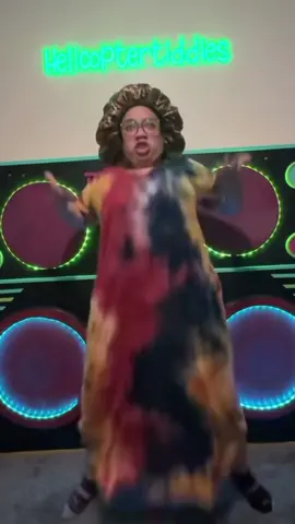 Please Madame Go slow 😣 .Song: “Felicia” by Madara Dusal 😍🔥🙌 . #humor #comedy #dancing
