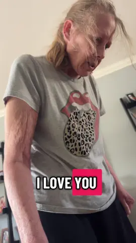 She came up to me and put her hand on my shoulder🥹 #mom #addictionawareness #lewybodydementia 