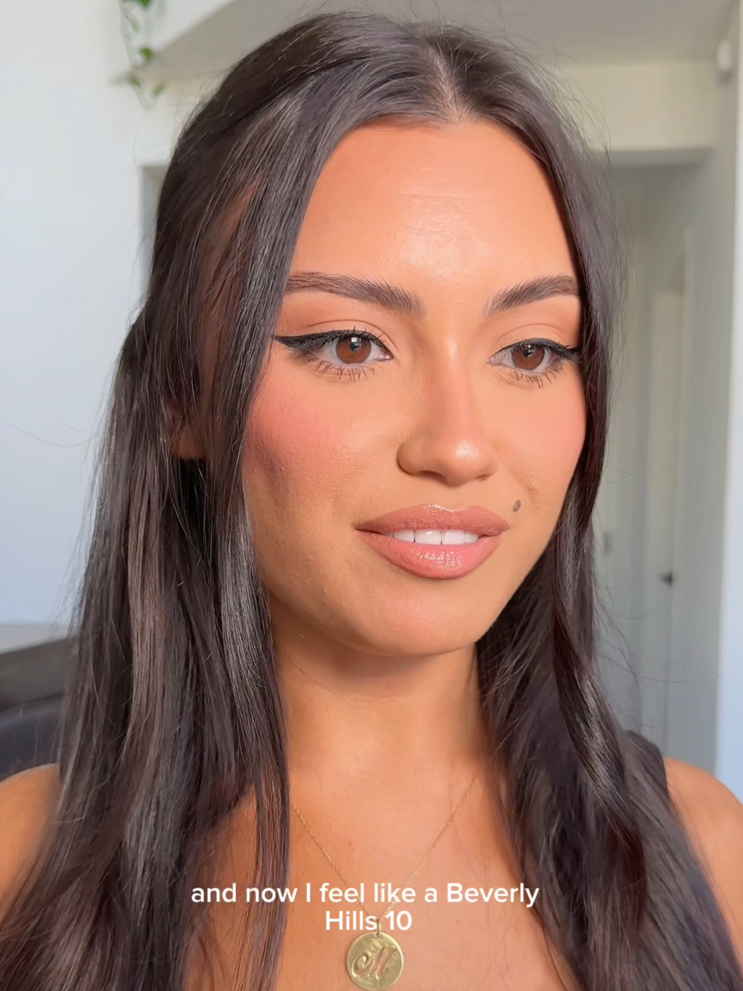 Got bored one night… so I upgraded to a Beverly Hills 10 💅✨ Full face of ABH, obvi 😘 #AnastasiaBeverlyHills #beverlyhills #90210 #LA #glowup