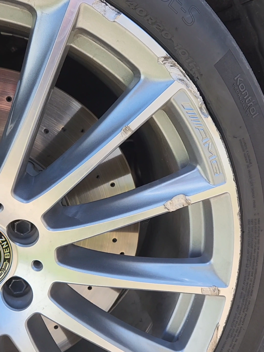 Reposted in 4k, check out this miracle! #welded #mercedesbenz #cnc #machining #visualasmr @Rimfx Wheel Repair @ysa.cristian @Erik @Andrés Ortiz 