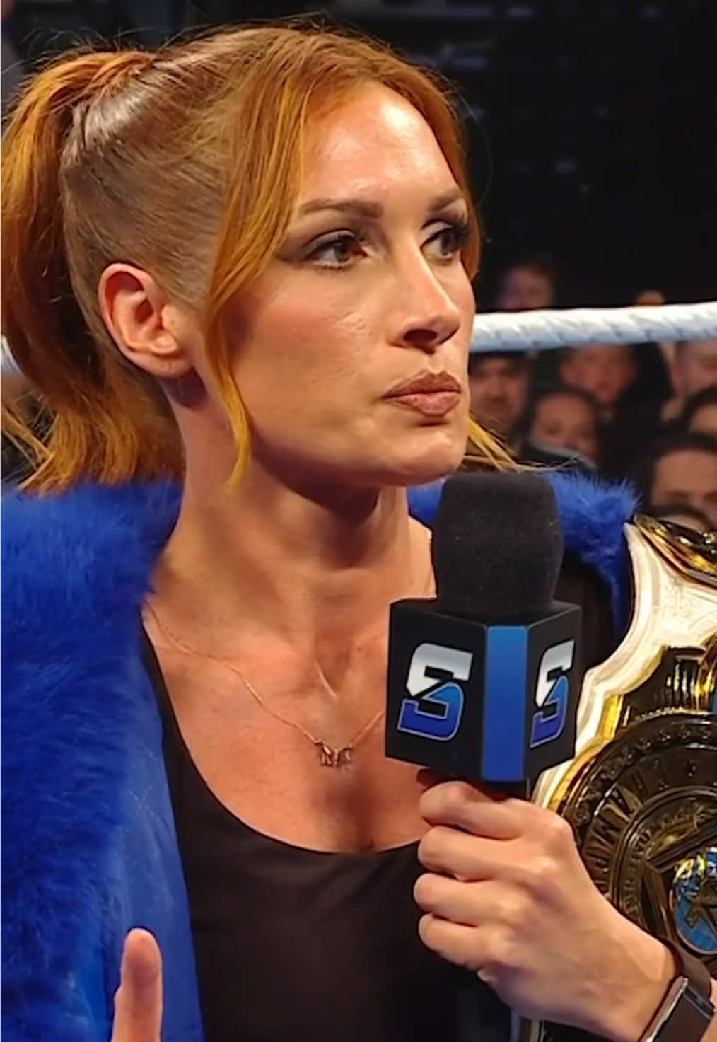 had us in the first half ngl… 😮‍💨 #WWE #BeckyLynch 