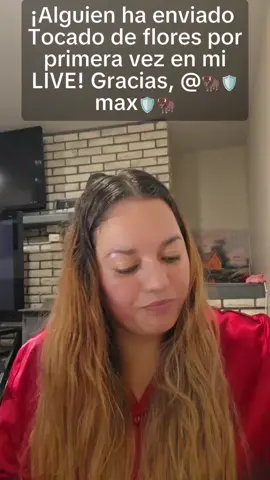¡Me ha encantado! ¡Gracias, 🦬🛡️max🛡️🦬! Es la primera vez que veo este Regalo en mi LIVE. #tiktoklive #livehighlights #livegift #garlandheadpiece #tocadodeflores