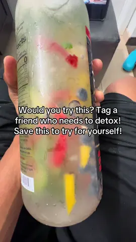 You're definitely going to want to SAVE & REPOST this one 😁 #fyp #detoxdrink #weightloss #Fitness #trending 