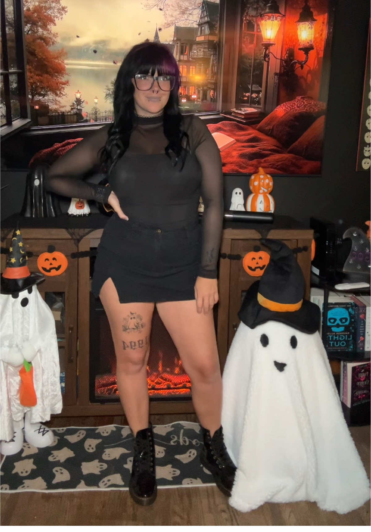 Date night with the hubby🖤 #avidlove #meshbodysuit #OOTD #datenight #alternative 