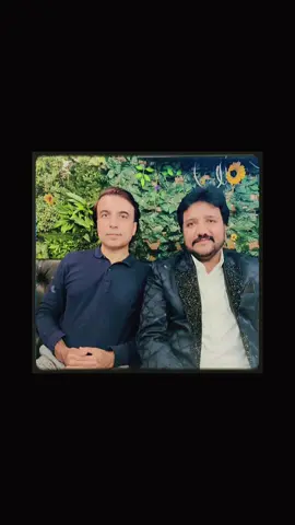 Pakistan’s Folk Singer #NaeemHazarvi visits #Kahani Cafe #Ilford prior to hus #LiveConcert on 29th August at #ilfordtownha tickets at #EventBrite 