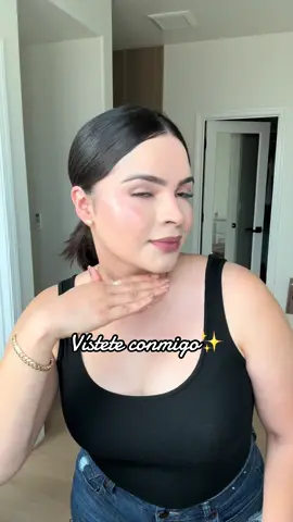 Siempre quise hacer un video así🥰les gusta? #visteteconmigo 💗@Mauriciovlogs  #outfit #OOTD 