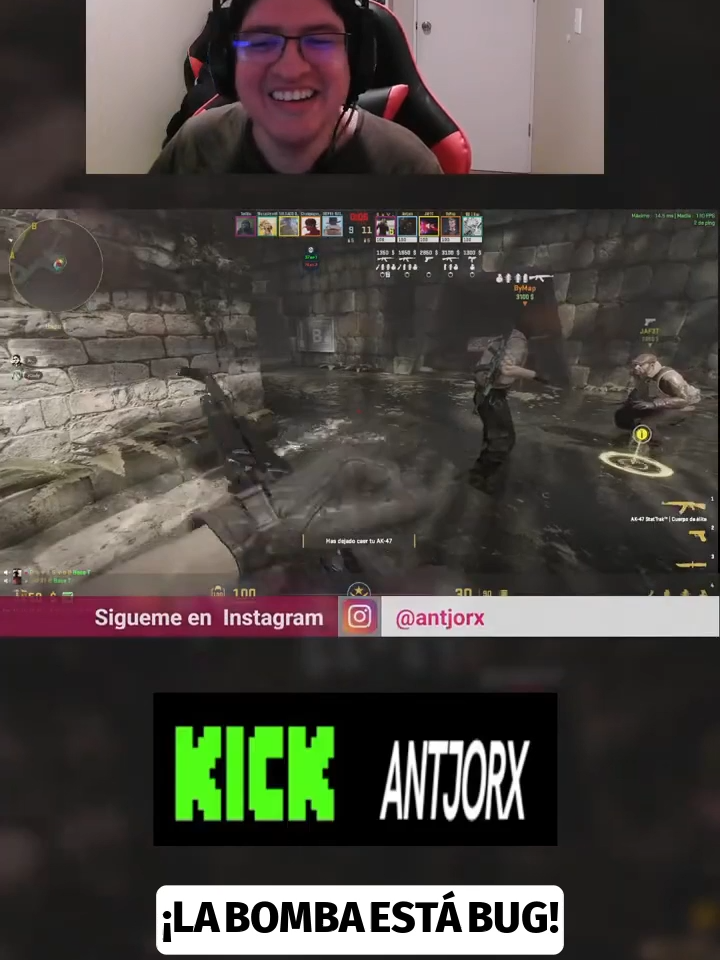 la bomba se quedo bug de la ronda anterior, fijense en la parte superior  :D #suscribete #kick #clips #viral #cs2moments
