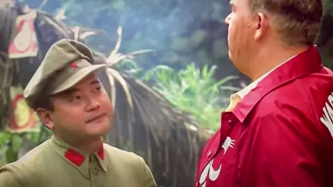Volunteers (1985)