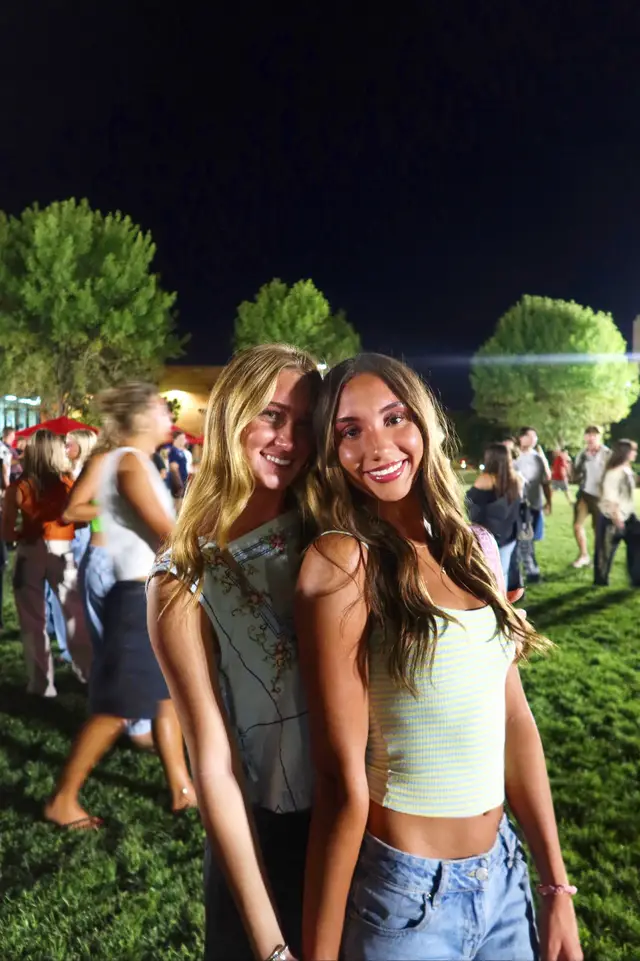 life is so so so good #utah #silversprings1997 #college #utu #lovemyjord #besties #fyp 