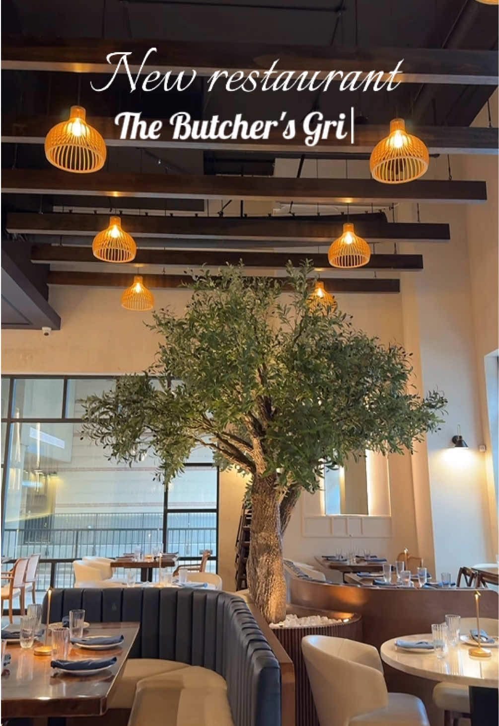 Have you been to this place !#houstonrestaurants #RestaurantReview #houstontexas 