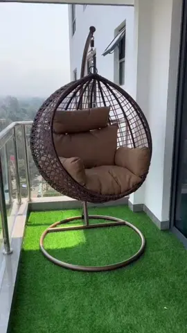 cadeira de balanço tipo italiana. ótima para descansar e relaxar. #descanso #cadeira #area #balanço #suspensa 