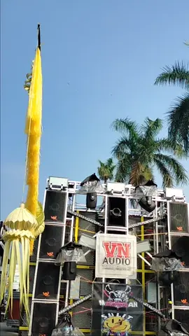 VN AUDIO JOMBANG TITISAN ND AUDIO JEMBER || KARNAVAL JOGOROTO JOMBANG #horegjawatimur #soundsystemjawatimur #karnavalsoundhoreg #nandaaudiojember 