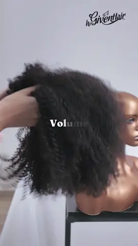 Yall will love this volume and bounce currrrllls! . Hair info: 16'' Coily 8AM Effortless ™ Full Wig . Get Same Wig Up To $130 OFF with 