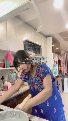 Kalau lagi capek istirahat aja ya , namanya juga hidup pasti ada capeknya 