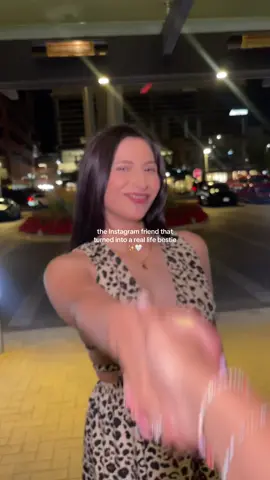 met my sweet friend @Viv Lugo through Instagram and the rest has been history! 🥹🤍✨ OH AND WE HAVE THE SAME BIRTHDAY ISNT THAT FUNNY?🤭🤍✨ #reallifebestie #denverinfluencers #coloradoinfluencer #latinainfluencers 