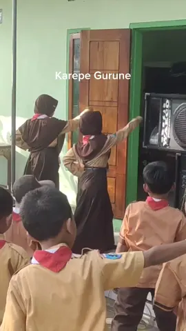 karepe gurune vs karepe dewe😂 #justfun #fyp 