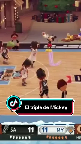La transmisión de Mickey y la Navidad pasado es INSUPERABLE 😍🤩 . . #NBA #mickeymouse #mickey #nbaxmas #threepointer 