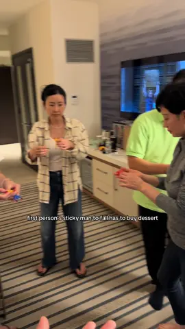 Fun little competitive game to do with family or friends #fyp 