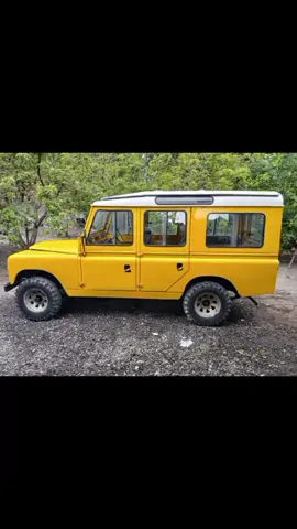 Landy seri 2 lima pintu long 4x4 aktif  power delta diesel gearbox Landy  sudah cakram depan cat baru bodil lempeng.. harga 120jt nego #landyseriduasale