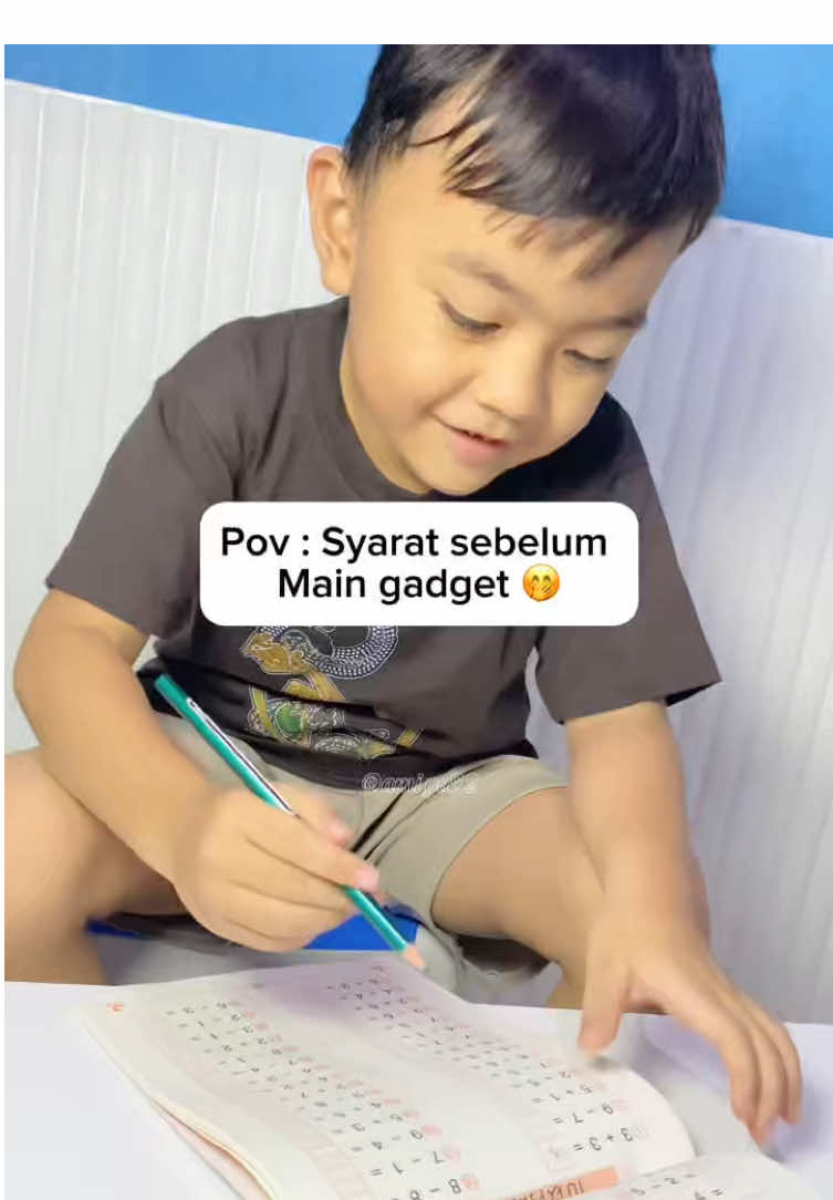 Belajar matematika jd makin mudah dan menyenangnkan 🥰 #fyp #fyppppppppppppppppppppppp #belajarmatematika #bukubelajarmatematika #bukulatihan #bukulatihananak #bukulatihanmatematik 