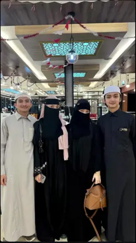 masya allah ka aca and ka imah🖤. kamar hubabah🥀🥺 . #khansamariskaaa #gusazmiaskandar #fatimahmed  #masyaallahtabarakkallah 