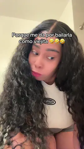 #albanialacuerpa 