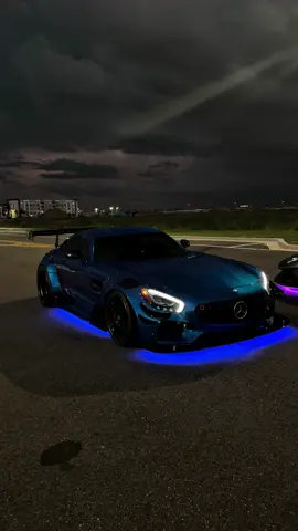 Storm chasing ⛈️ ……..#fyp #mercedes #lamborghini #svj #trending 