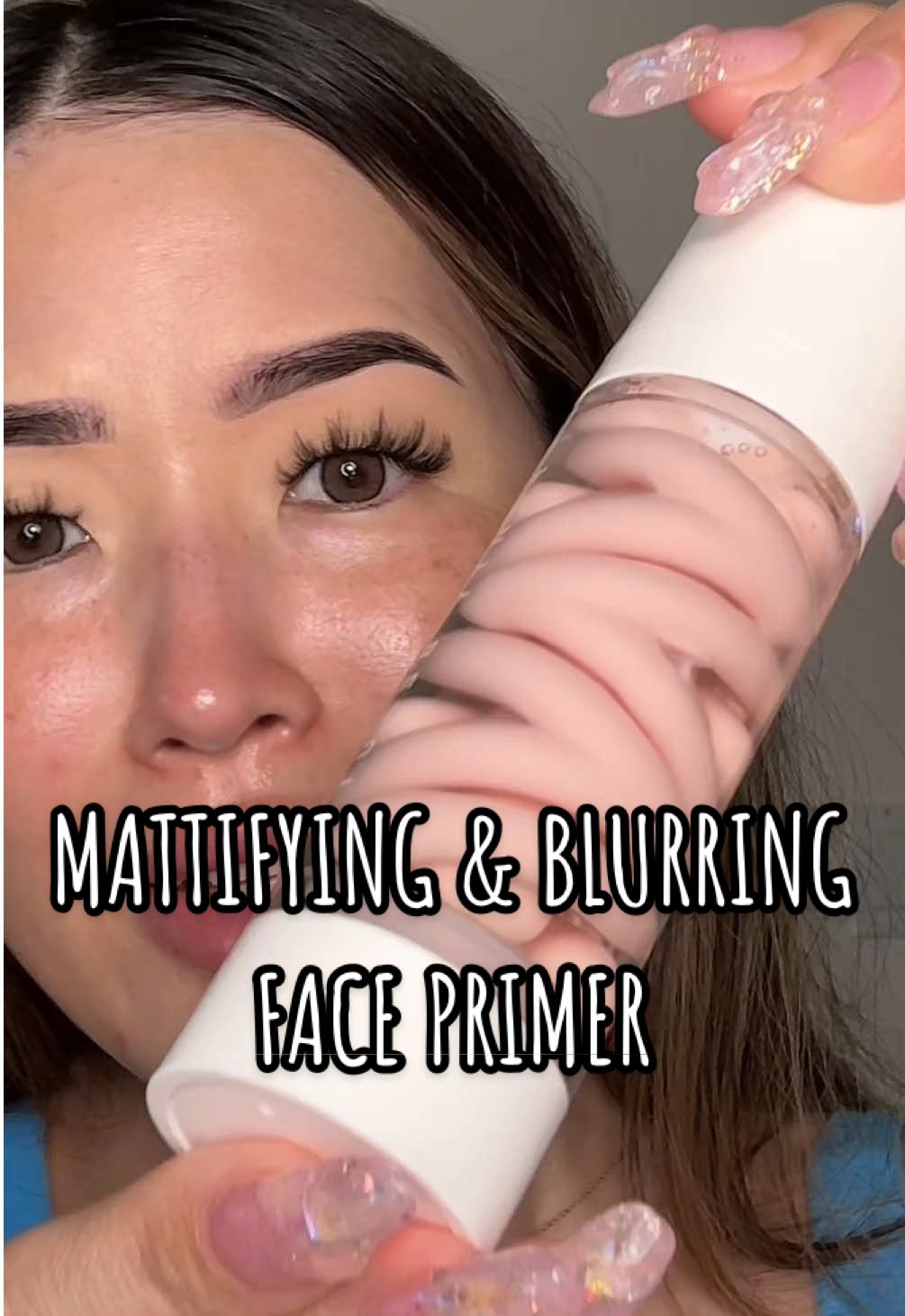 My skin is matte and pores are blurred🪄✨✨ @Fenty Beauty #fentybeauty #griptrip #primer #poreblurringprimer #makeupreview