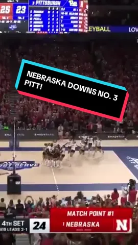 A top-3 win to kick off the season for @huskervb ‼️🏐 #B1G #NebraskaVolleyball #b1gvolleyball