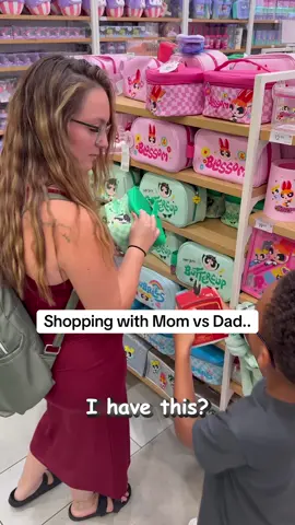 Kayden just loves getting his dad in trouble LOL @MINISO @MINISO United States #miniso #themacfamily 