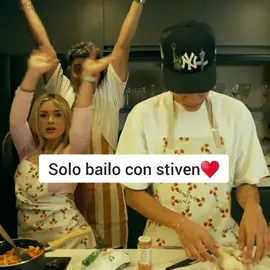 Maria julissa le  bailar a stiven #mrstiven #mariajulissa