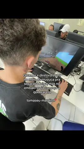 Vice diretora na vdd*** bedwars na informática tome ksks #fy #fyp