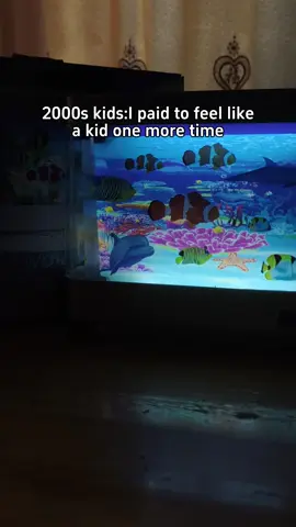 #fishlamp #2000s #aquarium #2000schildhoodmemories #frutigeraero 
