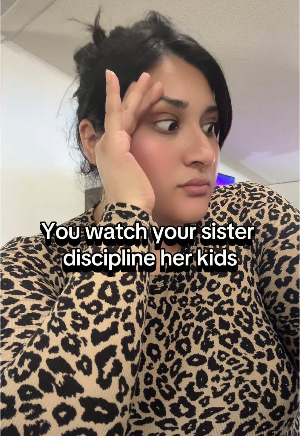 I be minding my buisness #Siblings #discipline #siblingsbelike 
