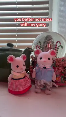 My calico critter collection grows more and more everyday !! maybe ill do a calico critter tour🤔 #calicocritters #sylvanianfamilies #fyp