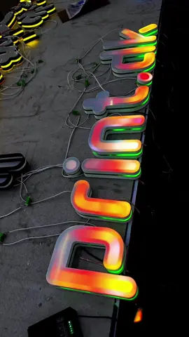Do you know what is the popular LED Signs technology in China? #sign #signage #design #signagedesign #ledsign  