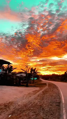 menyala pagiku 🔥🔥🔥 #fyppppppppppppppppppppppp #fypシ #xyzbca #abcxyz #pemandanganalam #pagiiiiduniaaaaaaaa 