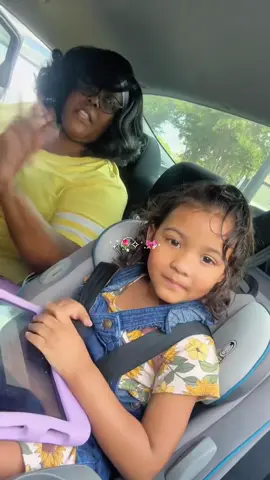 Got the Strawberry Cheesecake shake from Sonic 🍓🍰 get it extra thick…this shake hates to see me coming 👀😂  #sonicfood#foodtiktok#mukbang#foodreviewsonic 