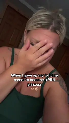 Hehehe 🫶🏼🩷#girlmom  #healthcareworker #viralvideo #workingmom #princesstreatment 