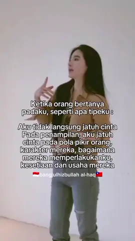 #assalamualaikum🙏  #Ketika orang bertanya kepadaku,seperti apa idamanku. #Met siang yg cerah,met happy weekend yg indah,dunia yang penuh warna. #fypシ゚ Viral #foryourpage official 
