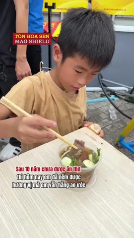 Sau 10 năm chưa được ăn thịt, thì hôm nay em đã nếm được hương vị mà em vẫn hằng ao ước. #maiamgiadinhviet #hoasenhome #hoasengroup #tonhoasen #tonhoasenmagshield 