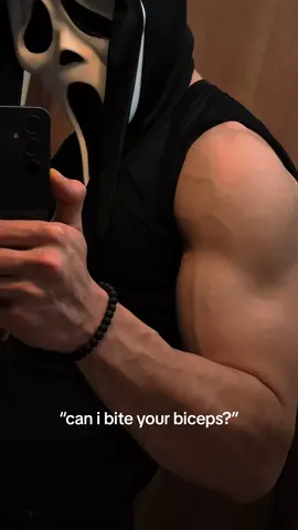 #🎀 #arms #fyp #biceps #maskedman 
