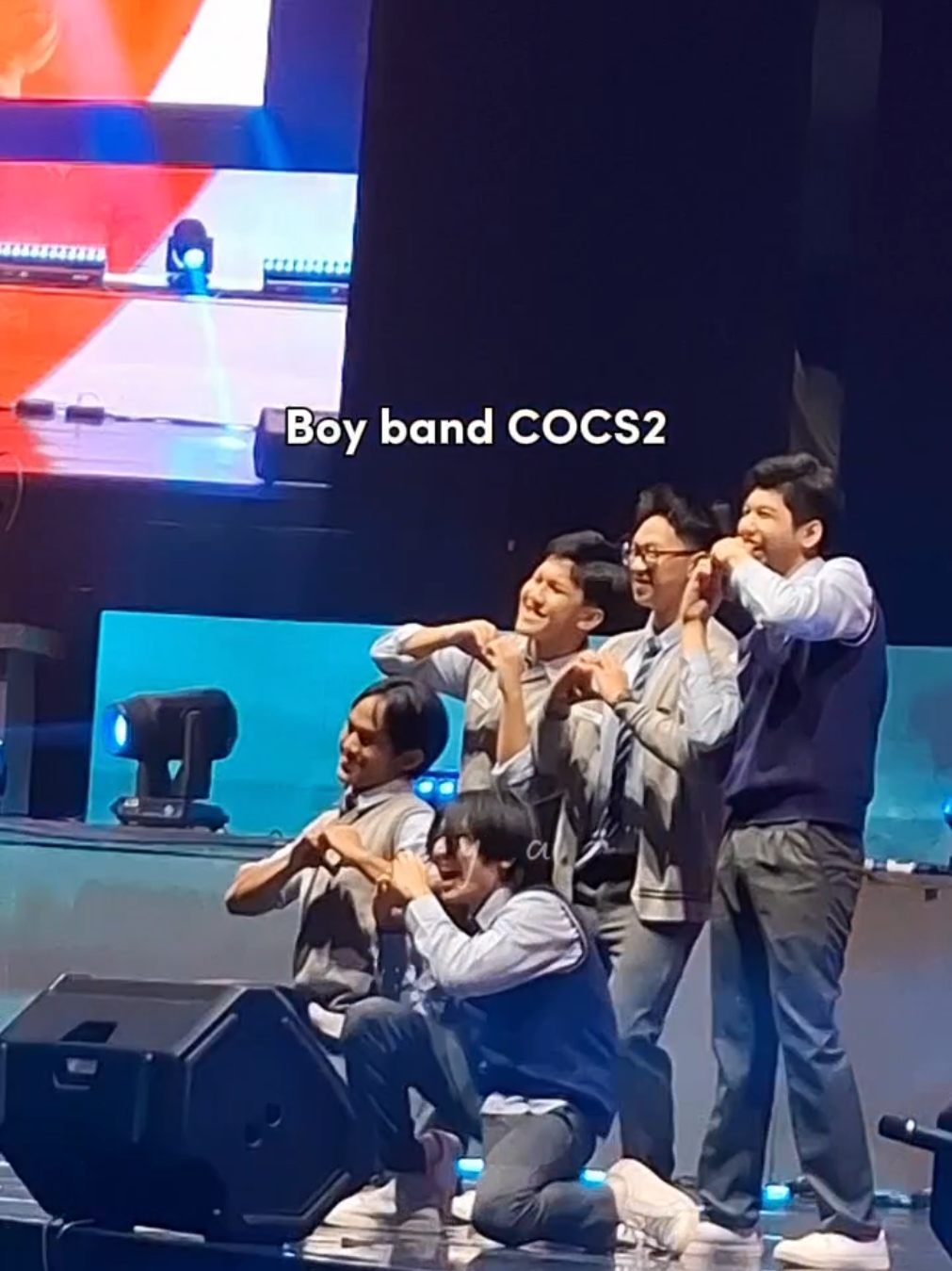 WKWKWKWK gak kuat boy band ini😭🙏🏻 @ishawngabriel @rafaelnevan_ @austinsenna @gilbertlwu @arkanfadhil_  #fyp #clashofchampions #cocs2 #ruangguru #finalchapter 