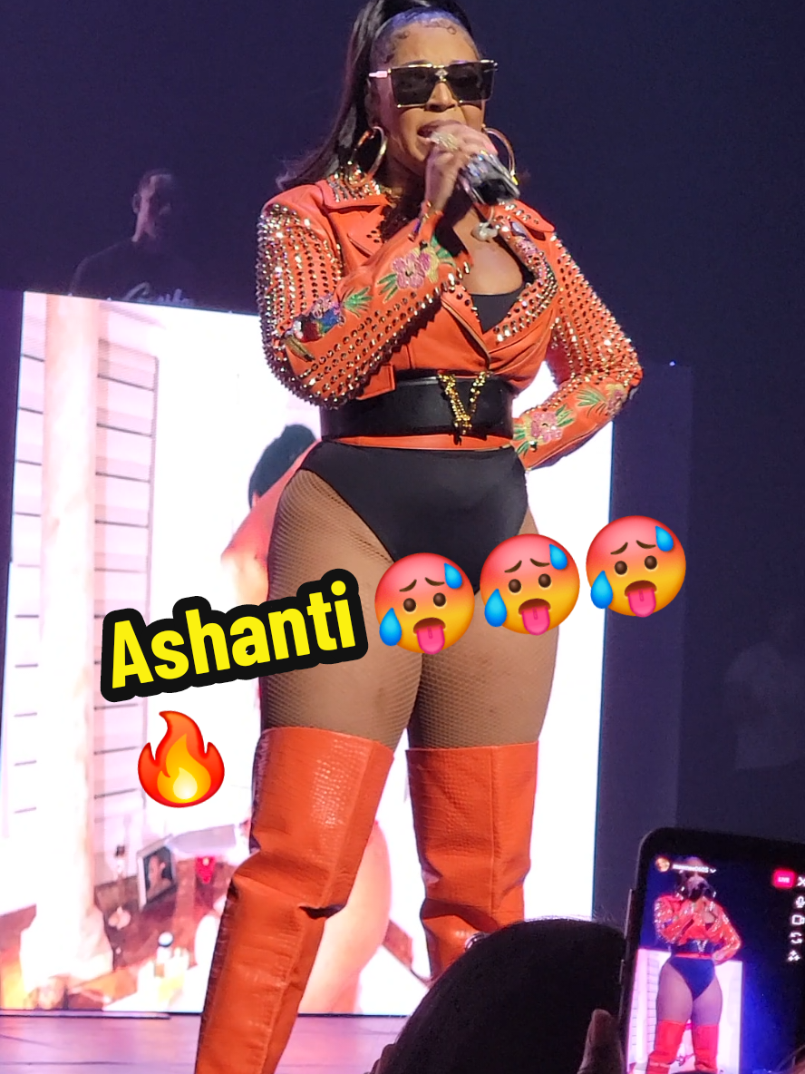 Ashanti is it  still has the vocals  still seeing all of her songs at the top of my lungs  #2000 #ashanti #ViralMoments #fypシ 