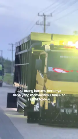 Siapa tau mainanku repost an nyaa😆😋