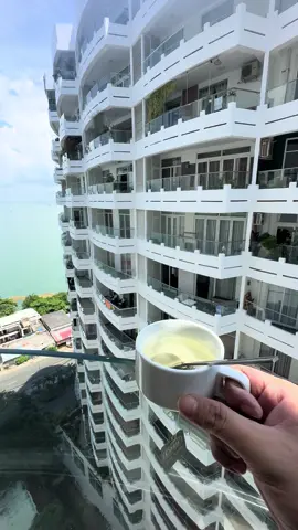 Good morning my neighbor 🤣 #vungtau #oysterbayvungtau 