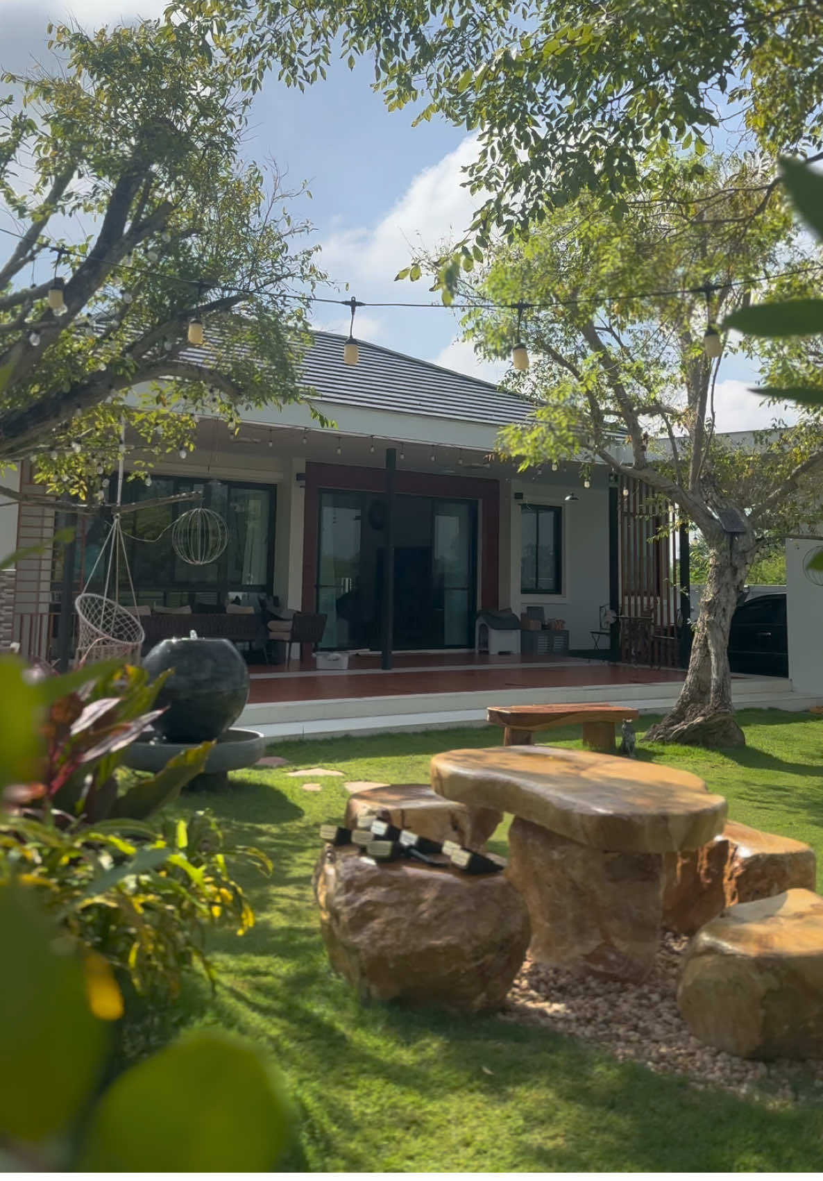 🏡💚🍃🌳 #บ้านและสวน#สวนหน้าบ้าน#จัดสวน#ธรรมชาติบำบัด#บ้านชั้นเดียว